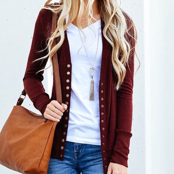 Sweaters - *NEVER WORN* Snap Cardigan